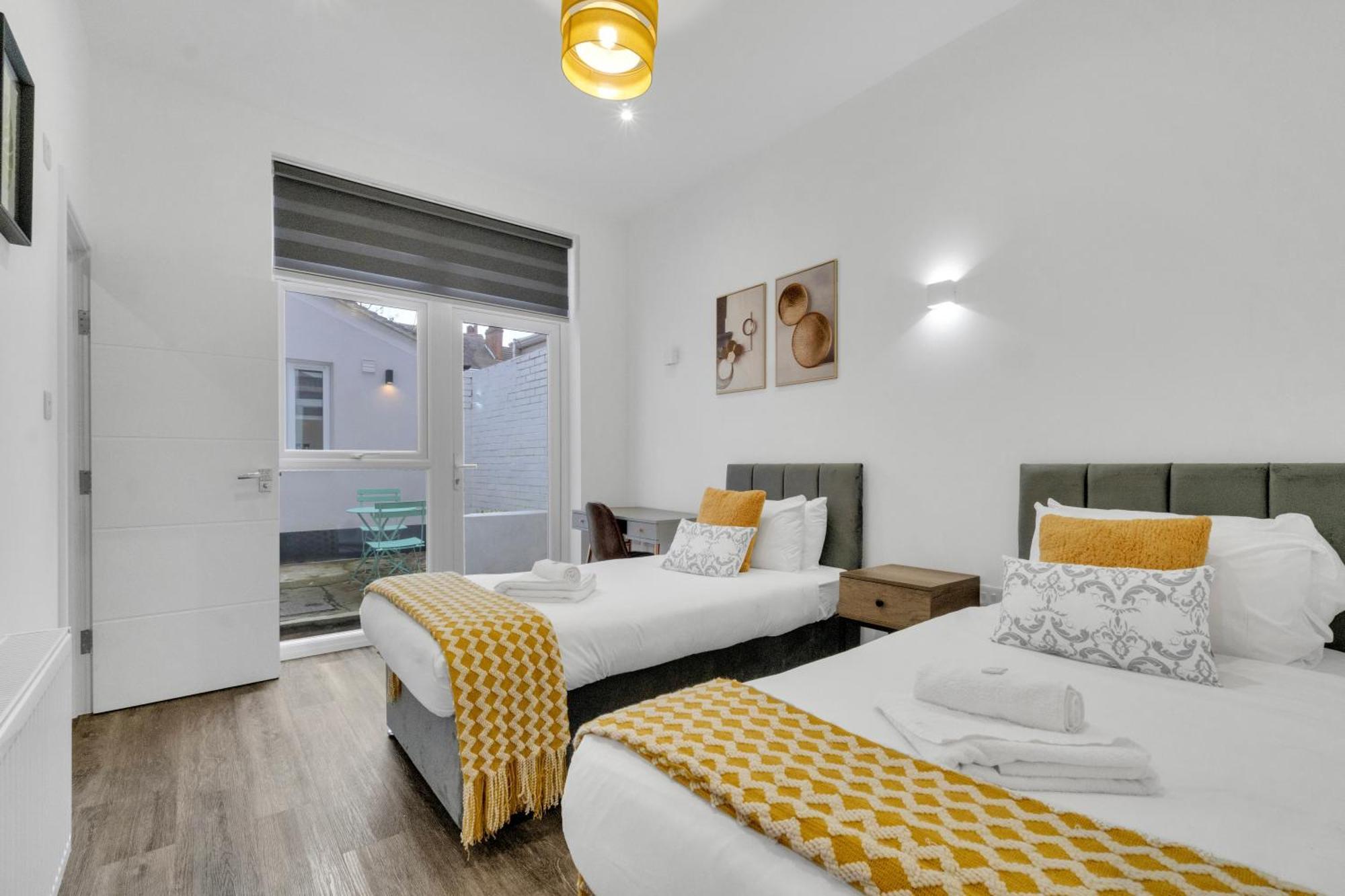 Homely North London Apartments Hendon The Hyde Exteriör bild